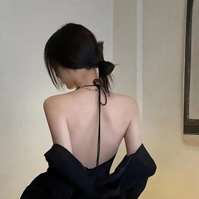 脸庞海报